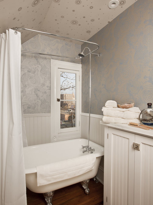 Best Small Bathroom Wallpaper Design Ideas  Remodel Pictures  Houzz