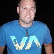 Aaron Morris's photo