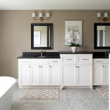 North Oaks - Transitional Total Home Remodel