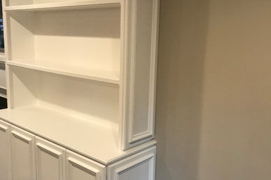 Custom Built-In Bookshelves