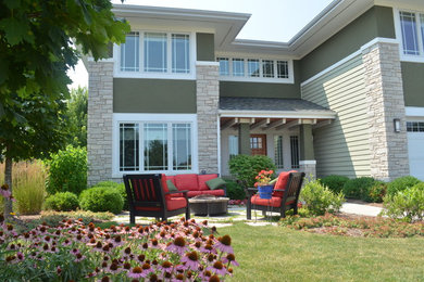 This is an example of a traditional landscaping in Chicago.