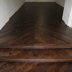Mid 6 - Hardwood Flooring
