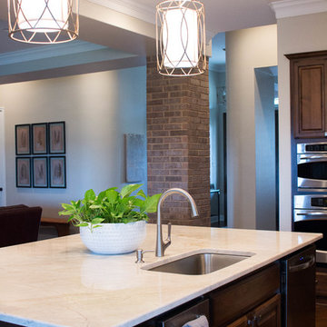 Kitchen - Quartzite (White Pearl)