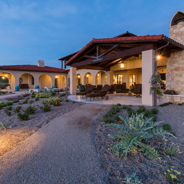 Castillo Residence