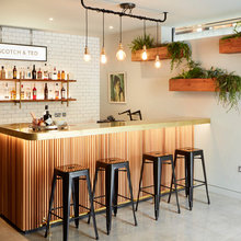 bar
