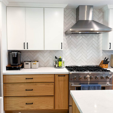 Two-Tone Simplicity: White Slim Shaker & Oak Fusion | Mission Viejo