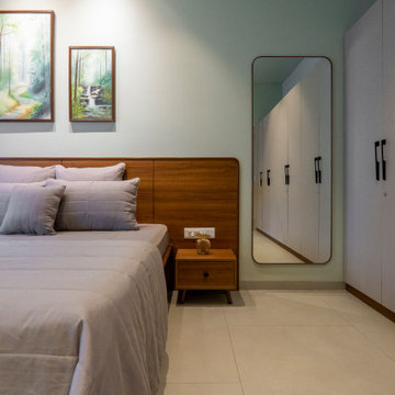 Guest bedroom