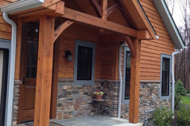 Inspiration for a timeless entryway remodel in Cleveland