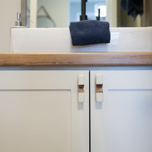 handles/pulls