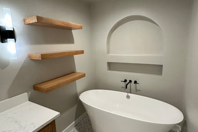 Bathroom - bathroom idea in Dallas