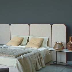 Arflex - Palazzo Bed by Paola Vella - Ellen Bernhardt for Arflex - Bed Frames