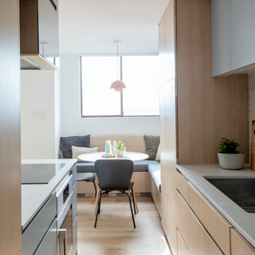New Westminster - Modern Kitchen and Millwork
