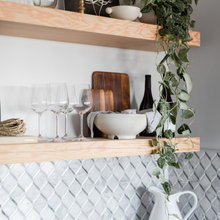 Lakehouse kitchen