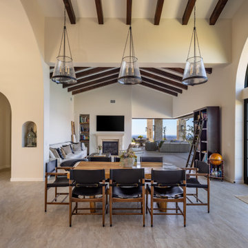 Seamless Indoor-Outdoor Living: A Home Designed for Entertaining and Privacy