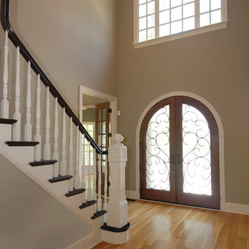Chatham Wood Medallion | Entry/Foyer