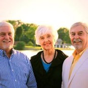 Ruth McConnell's photo