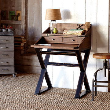 Compact Chic Home Office