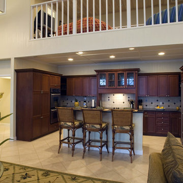 Sunbreaker - Oceanfront Cottage