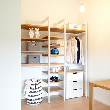 Offener Kleiderschrank nach Maß