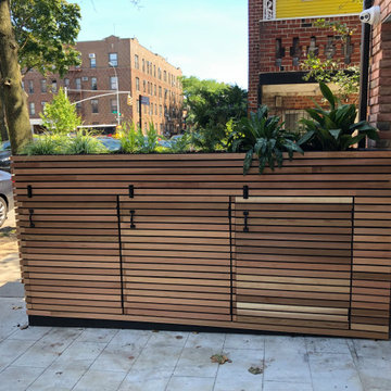 Borough Park Front Garden