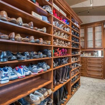 Colorado Springs Traditional Master Closet