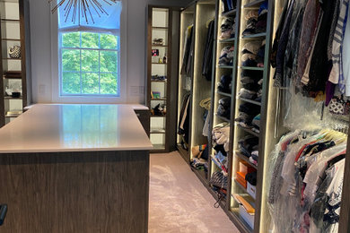 Example of a closet design in New York