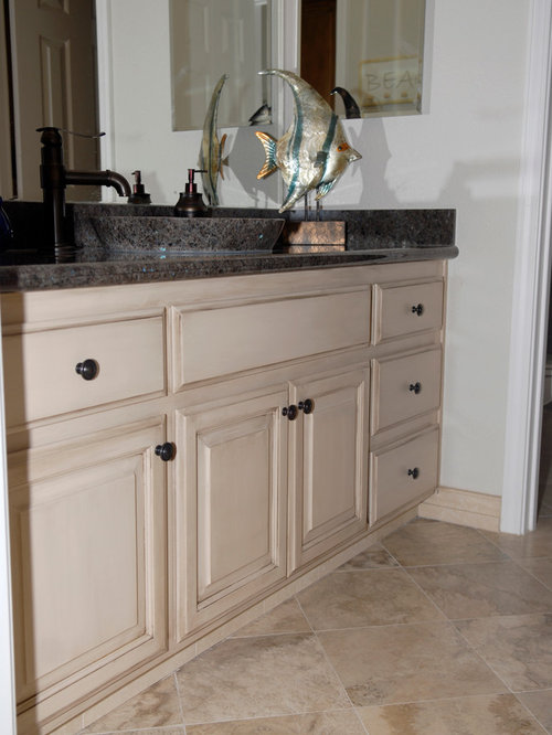 Glazed Bathroom Cabinets | Houzz