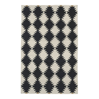 Kaleen Nomad Collection Rug, Black, 3'6