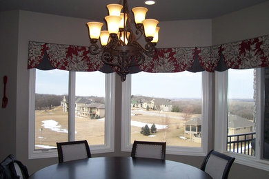 Dining room - transitional dining room idea in Omaha