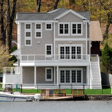 Contemporary Lakefront Residence
