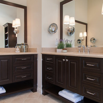 Whispering Wind | master bathroom