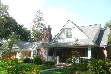 Inspiration for a timeless exterior home remodel in Detroit