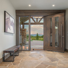 Mammoth Entry/Mudroom