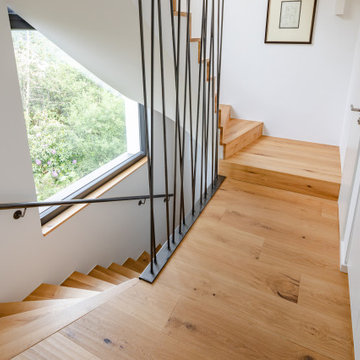 ZUHAUSE MIT FERNBLICK SEIT 1967