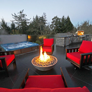 Hillside Pool