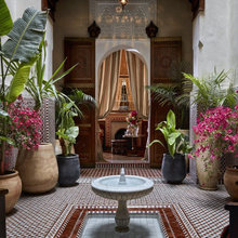 Mzima House Pool and Courtyards