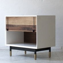 nightstands / bedside tables