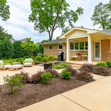 Tailored Ranch exterior and garage