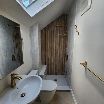 Heyworth Crescent Bathroom Reno