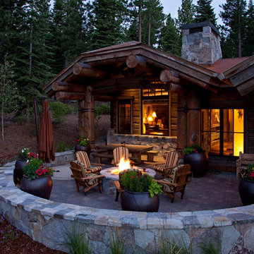 Holmgrove Cabin