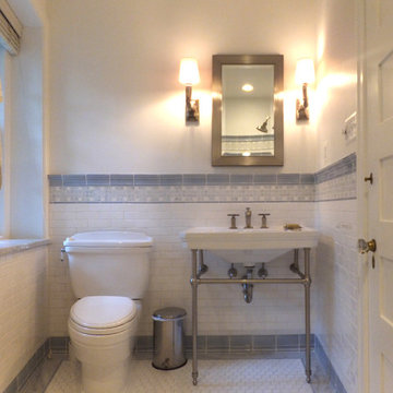 Traditional Hall Bath