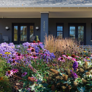 Mixed perennials in the fall