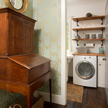Cabin mudroom