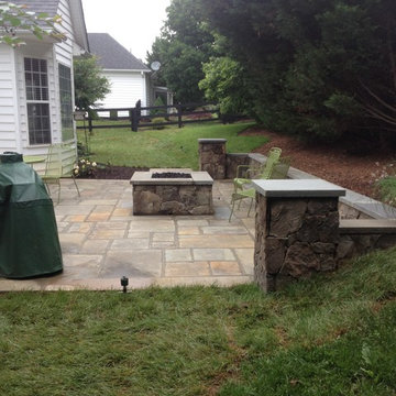 Bluestone Patio with Seat Wall and Fire Pit