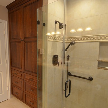 Westbury - Spellman Kitchen, 2 Baths, Study