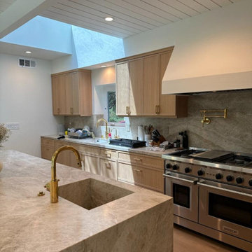 Full Kitchen Remodeling with Skylight in Santa Monica !