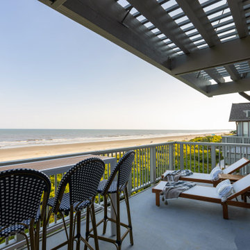 Mariners Watch: A Cozy Coastal Hideaway