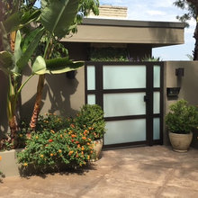 Manor Garage Gate