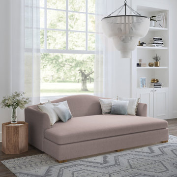 Point of View: Horatio Daybed in Plush Velvet