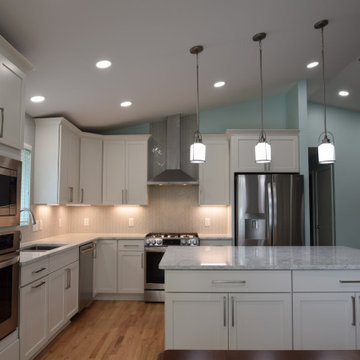 Spacious Kitchen with Ample Storage
